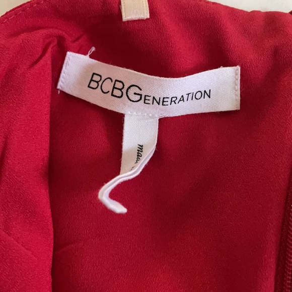 BCBG red cocktail dress - Picture 4 of 4